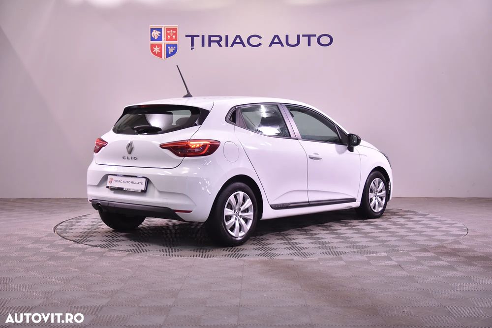 Renault Clio - 5