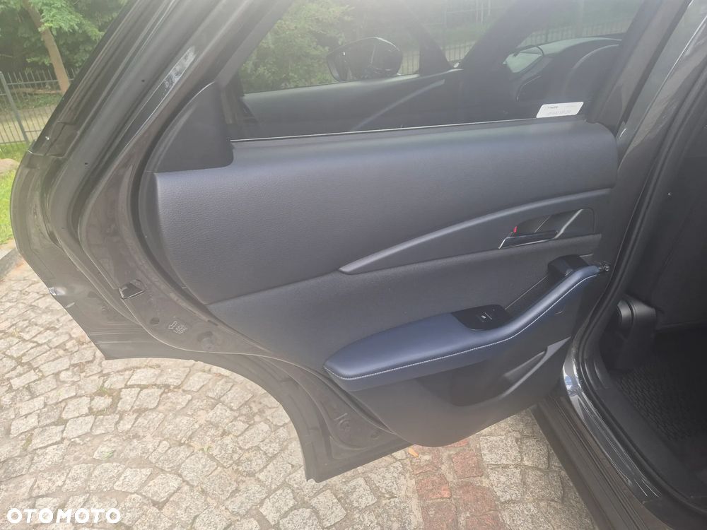 Mazda CX-30 2.0 mHEV Hikari AWD - 7
