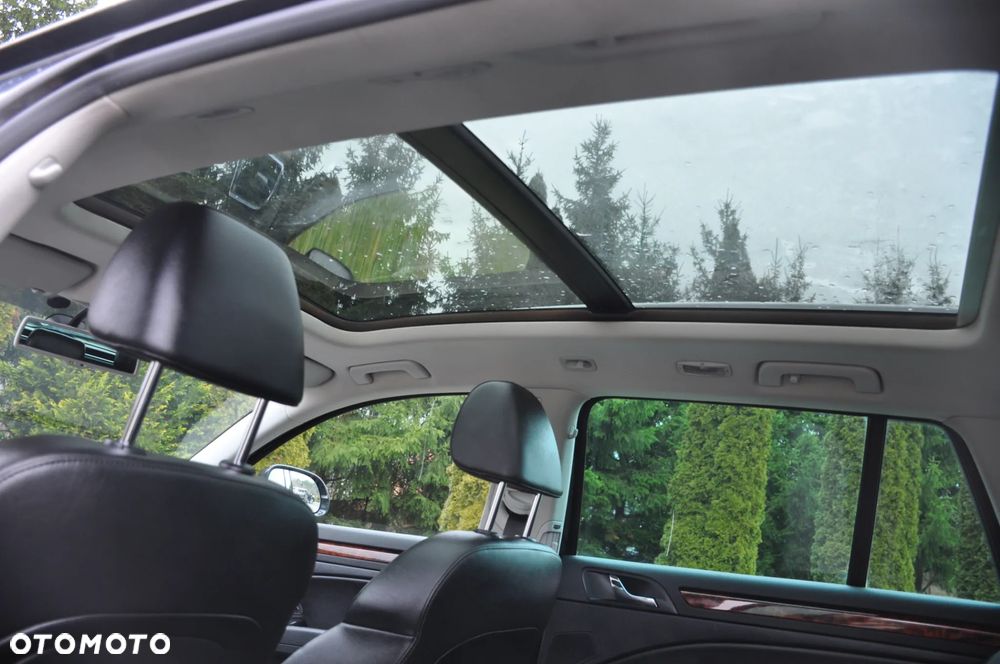 Skoda Superb 2.0 TDI DSG Exclusive - 38