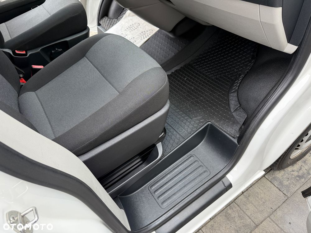 Volkswagen TRANSPORTER - 10