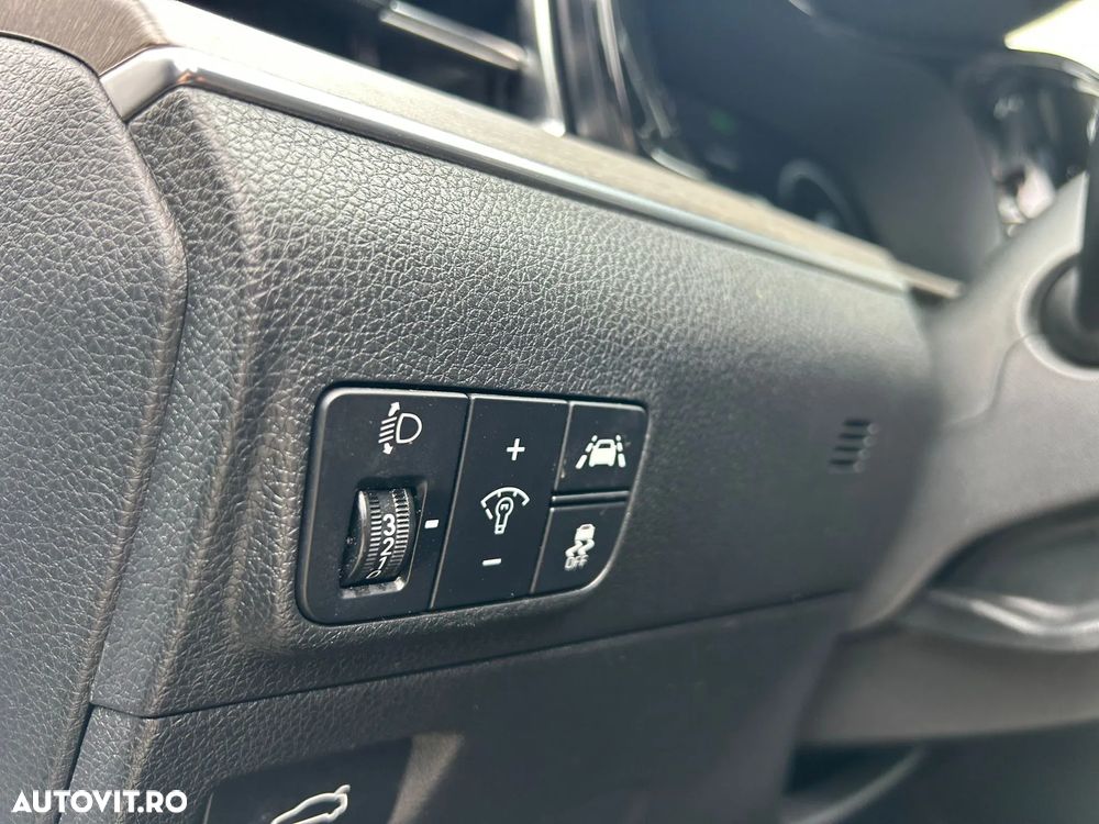 Kia K5 - 26