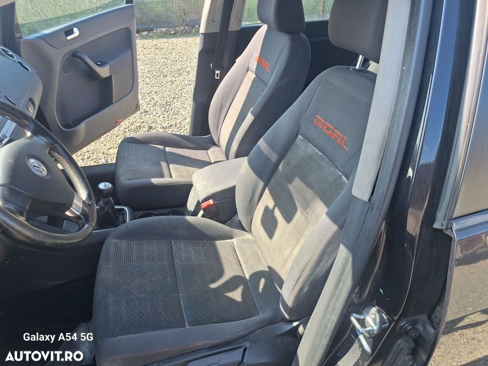 Dezmembrez VW Golf 5Plus 2.0 tdi BMM cod culoare LC9Z - 5