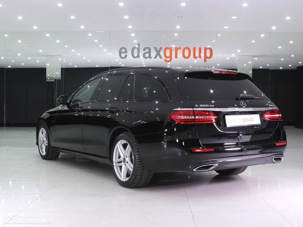 Mercedes-Benz E 300 de Avantgarde 4Matic - 4