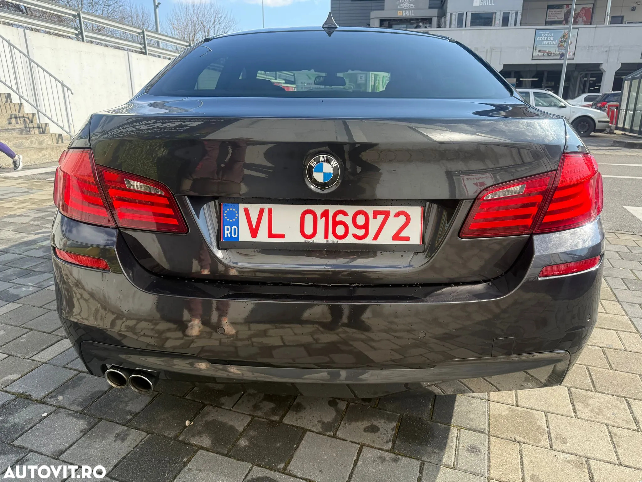 BMW Seria 5 525d Aut. - 11