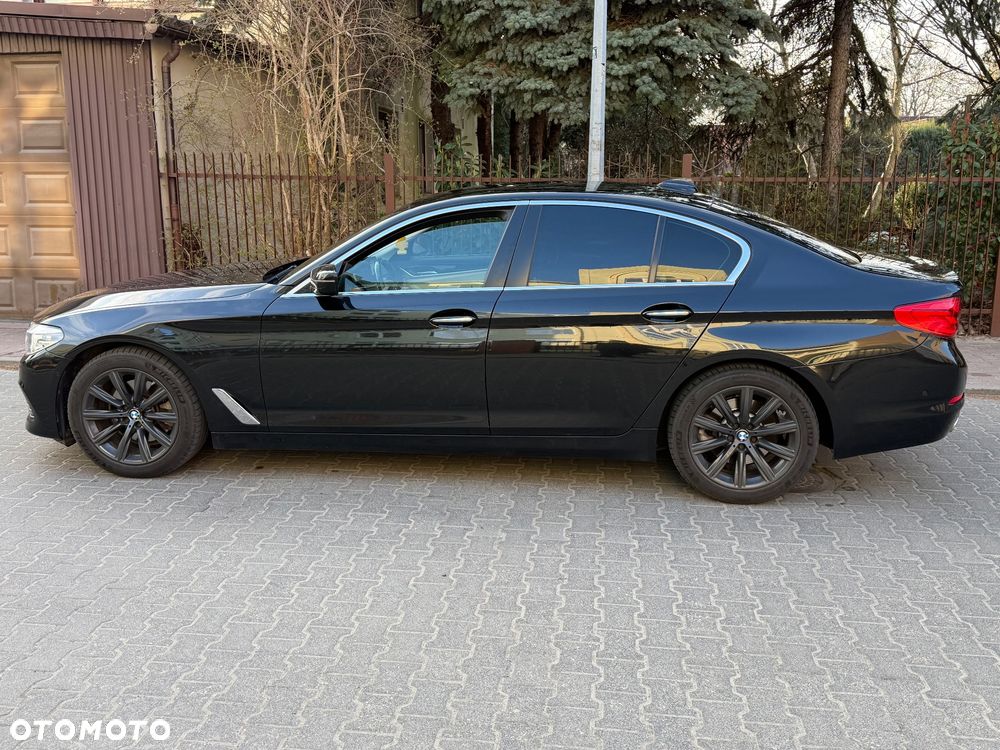 BMW Seria 5 520d Efficient Dynamics Sport - 6
