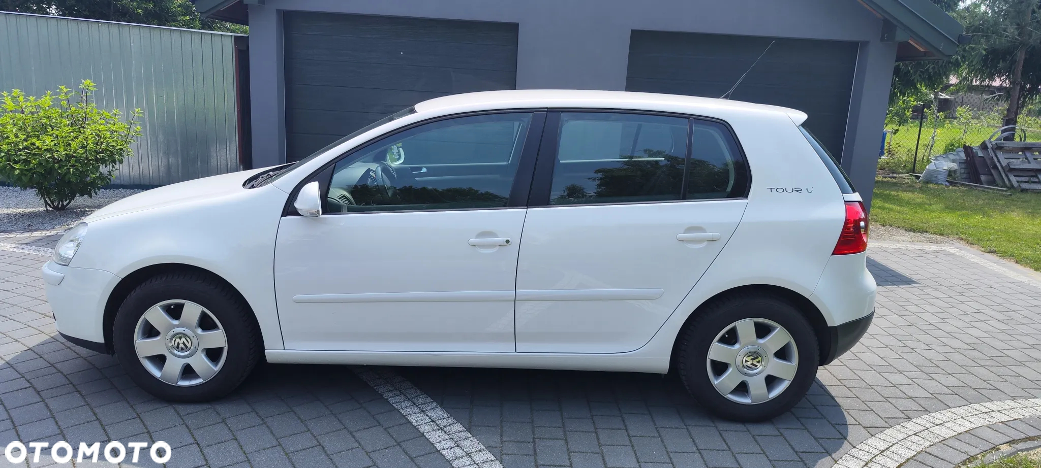 Volkswagen Golf - 12
