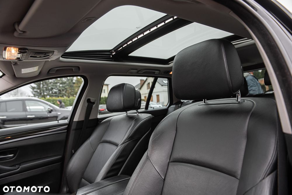 BMW Seria 5 520d - 20