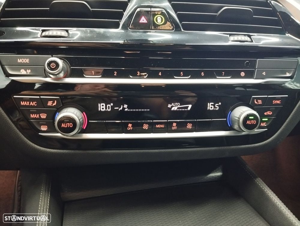 BMW 520 e Pack M - 36