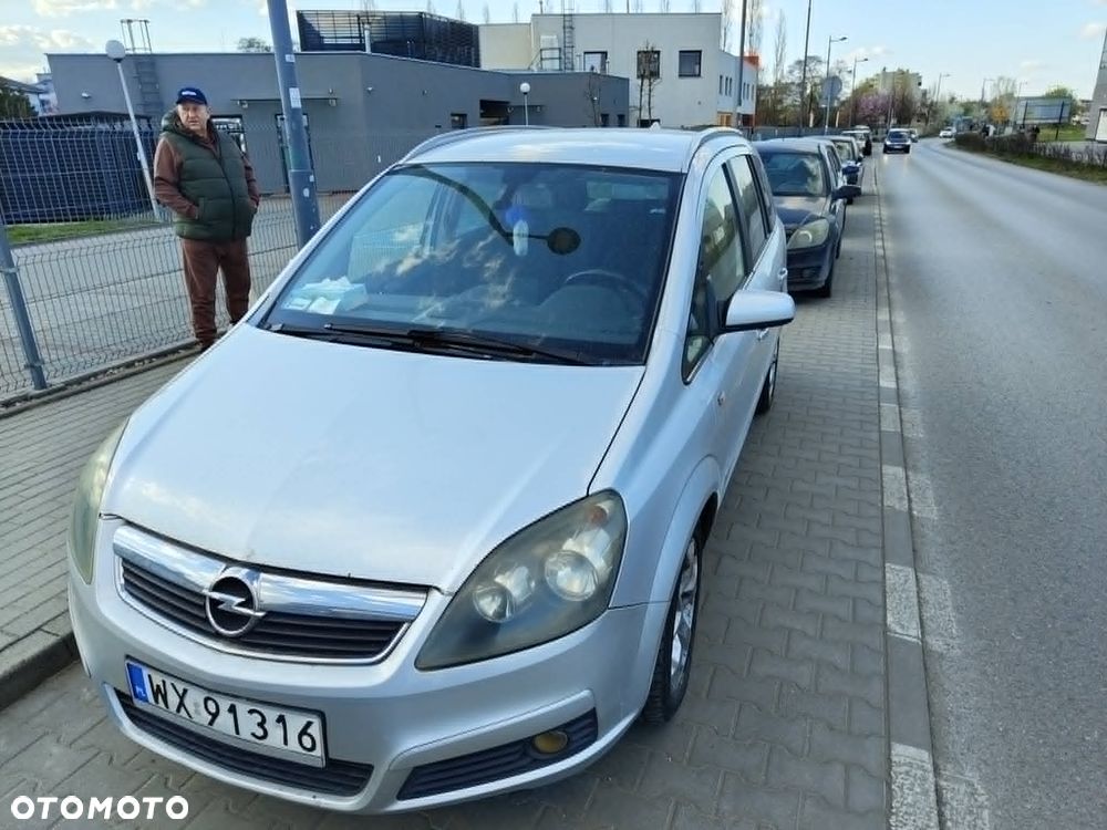 Opel Zafira 1.9 CDTI Elegance - 15