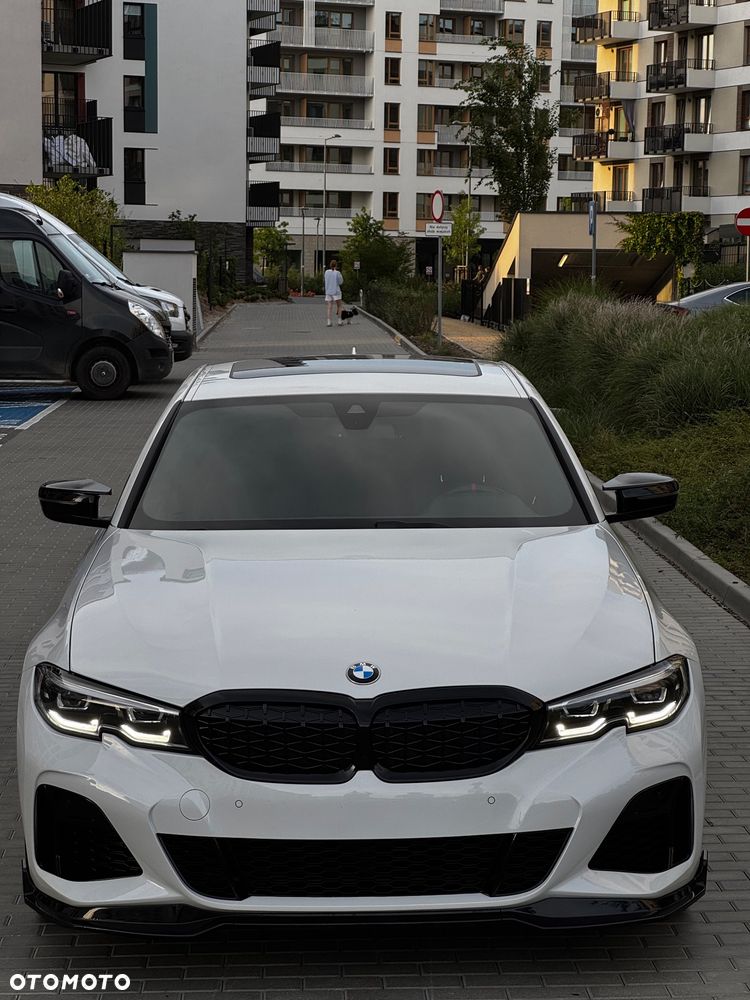 BMW Seria 3 330i xDrive M Sport - 3