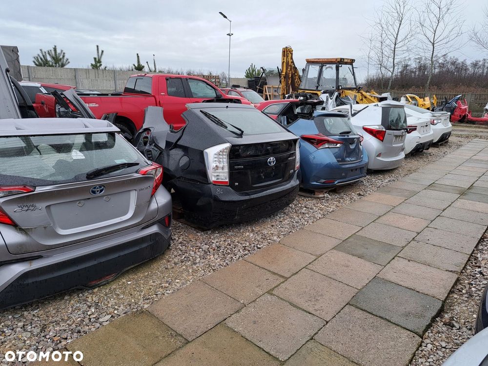 Toyota Rav4 IV 2,5 vvti pompa wody krócieć - 10