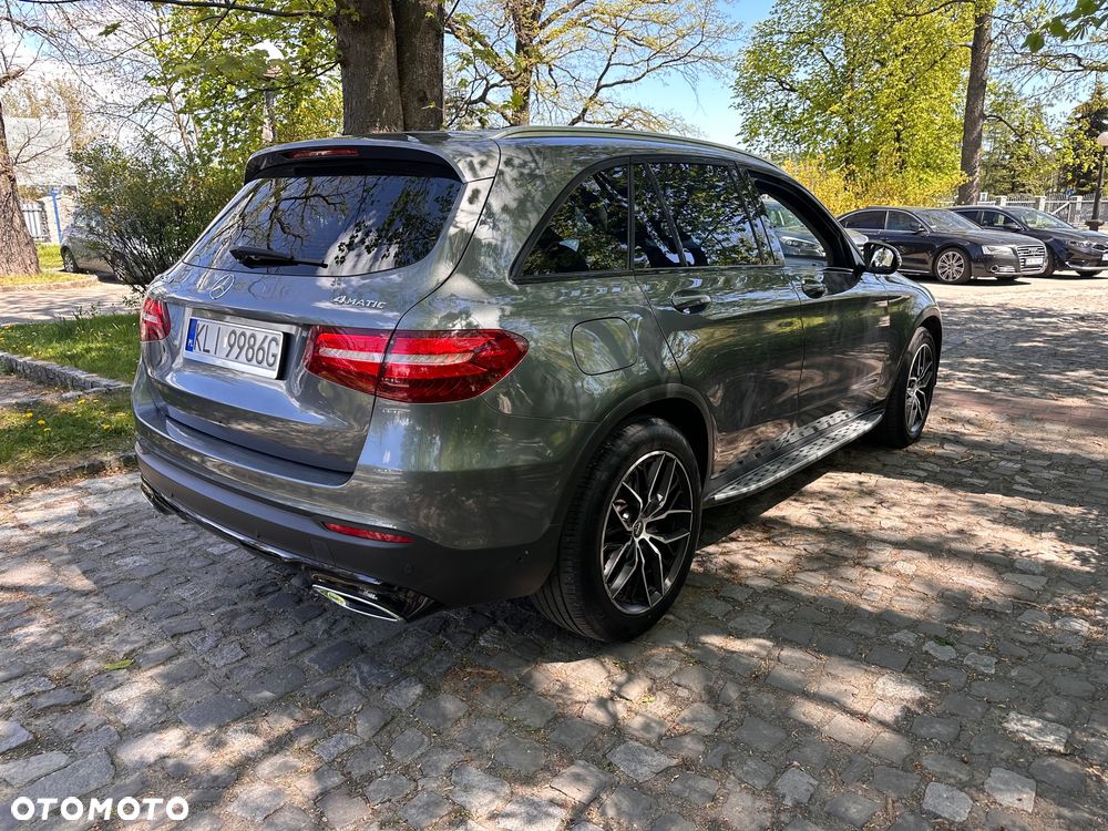 Mercedes-Benz GLC - 2