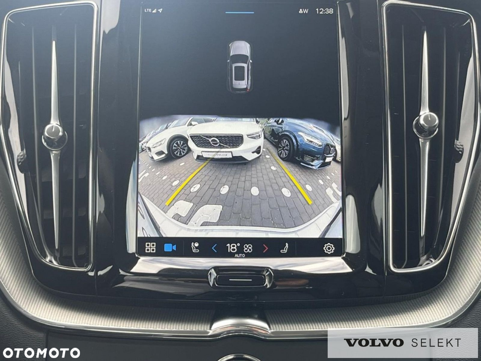 Volvo XC 60 - 23