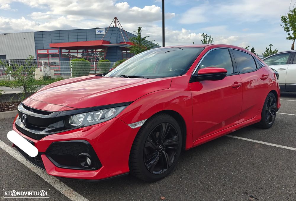 Honda Civic 1.0 i-VTEC Executive - 1