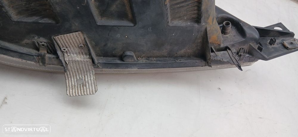 Ótica / farol esquerda MERCEDES-BENZ Sprinter 2-t Chassis (901, 902) - 4