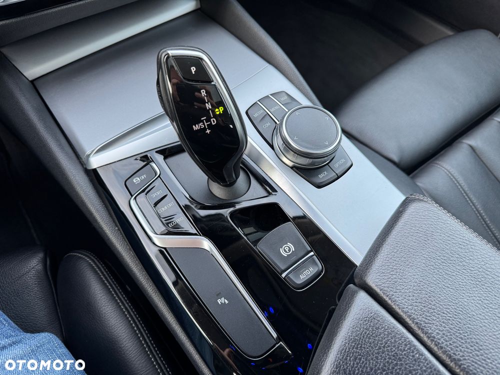 BMW Seria 5 - 14