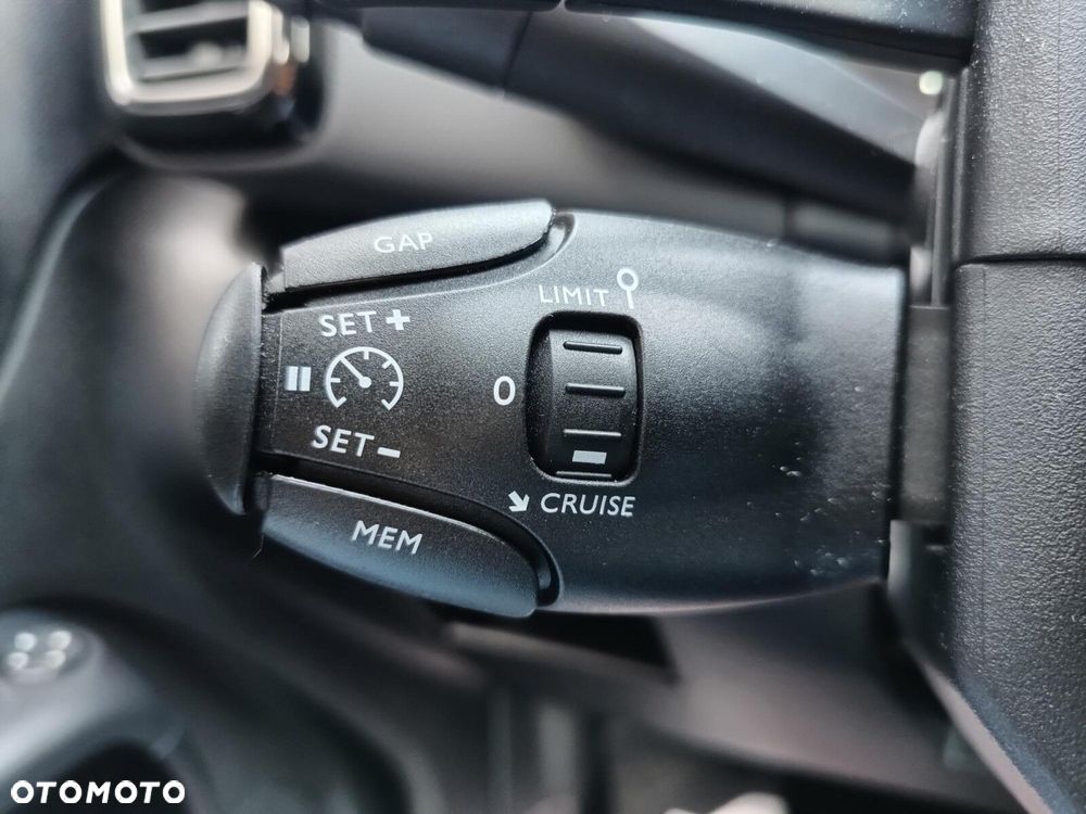 Citroën C5 Aircross 1.2 PureTech Shine EAT8 - 19