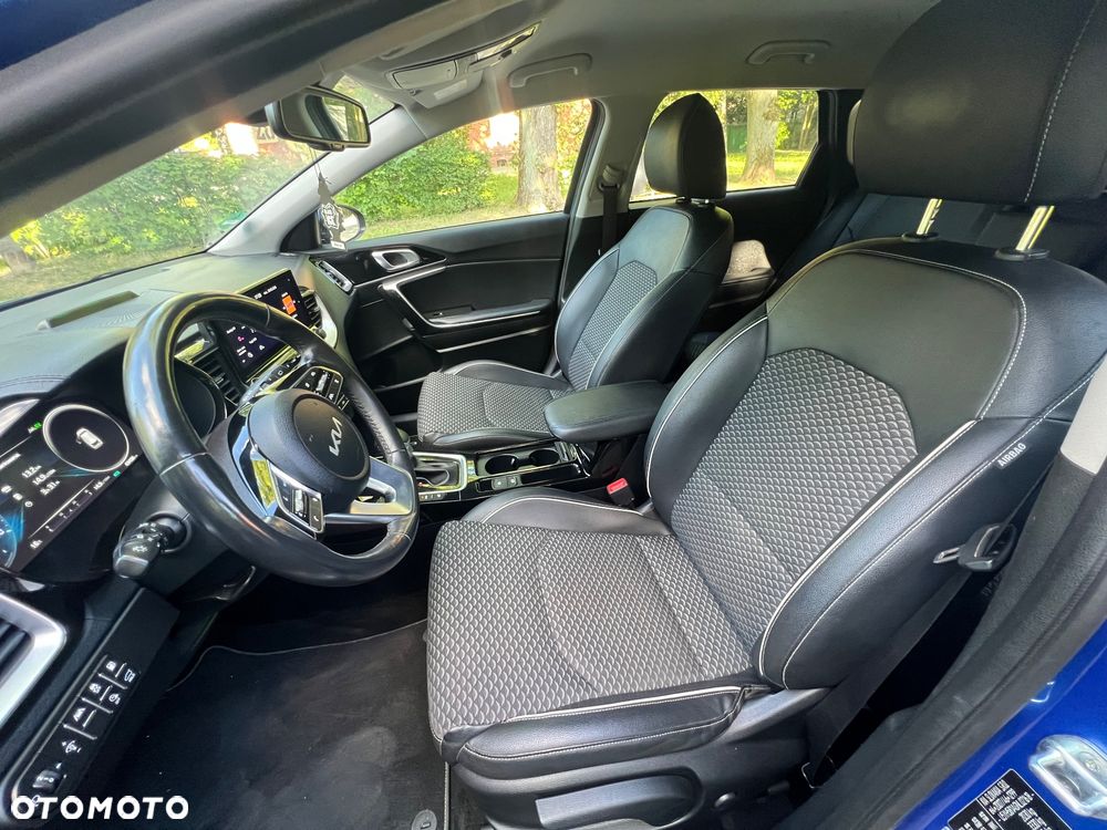 Kia Ceed 1.6 GDI DCT OPF Platinum Edition - 8