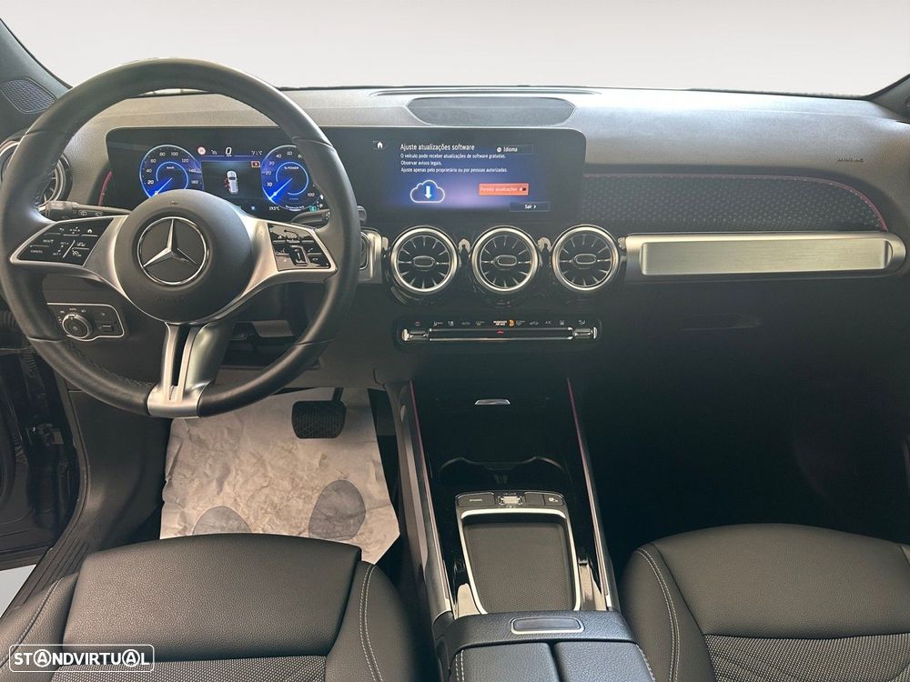 Mercedes-Benz EQB 250 AMG Line - 11