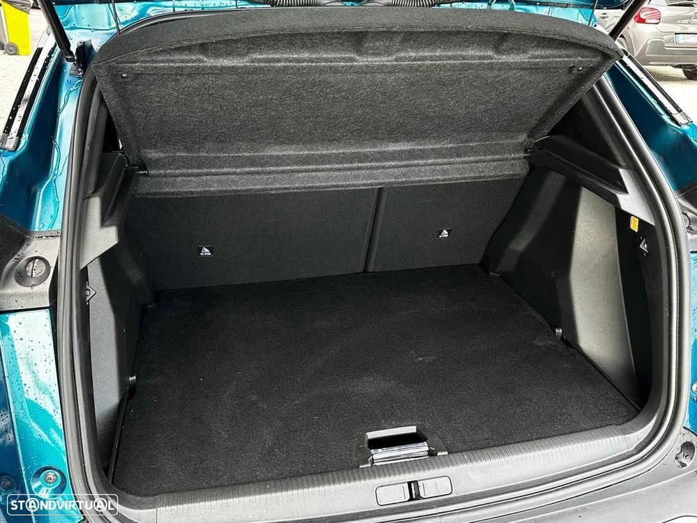 Peugeot 2008 1.2 PureTech Allure Pack - 18
