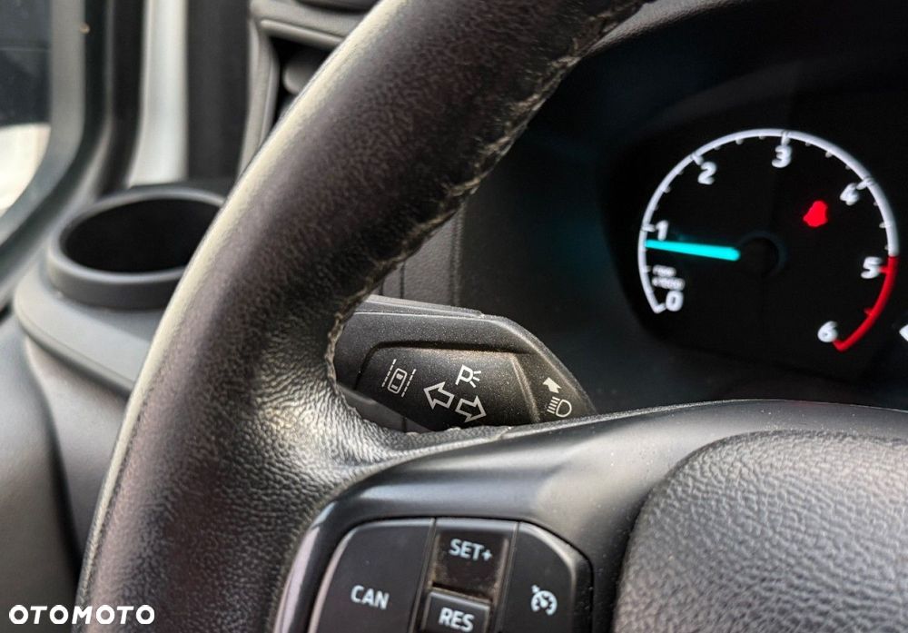 Ford Transit Custom - 22