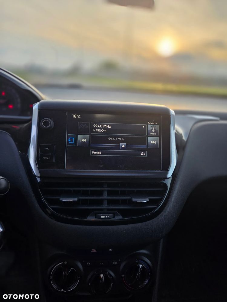 Peugeot 208 1.0 VTi/PureTech Access - 14