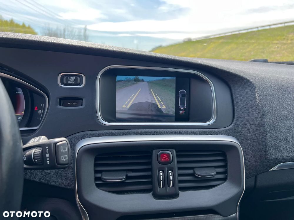 Volvo V40 D2 - 6