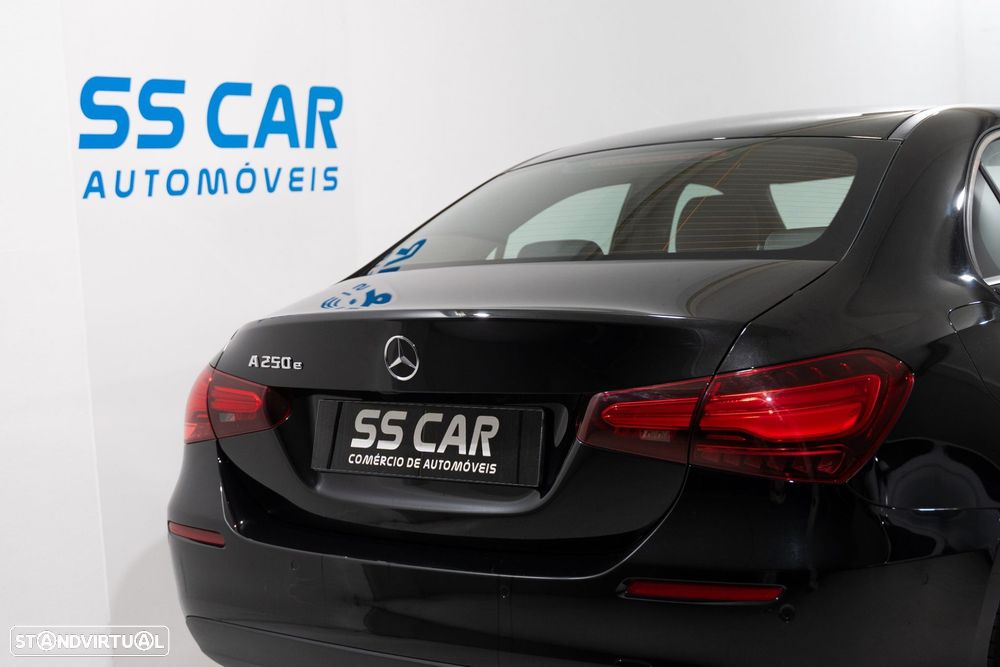 Mercedes-Benz A 250 Limousine e Progressive - 8