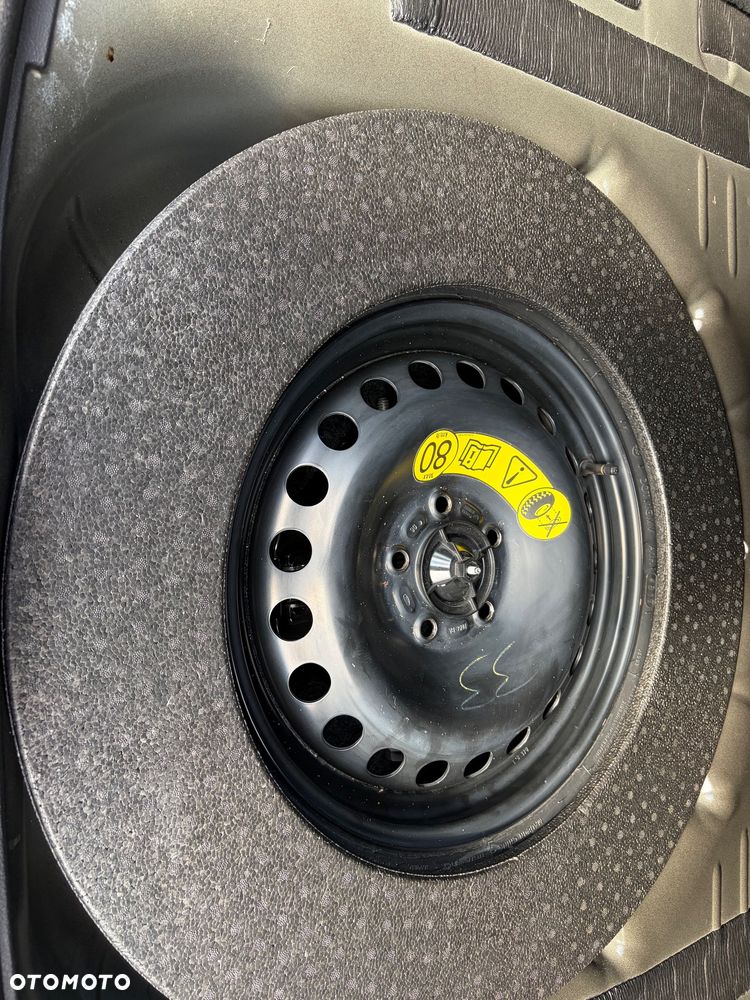 Ford Focus 1.0 EcoBoost STart-Stopp-System TITANIUM - 30