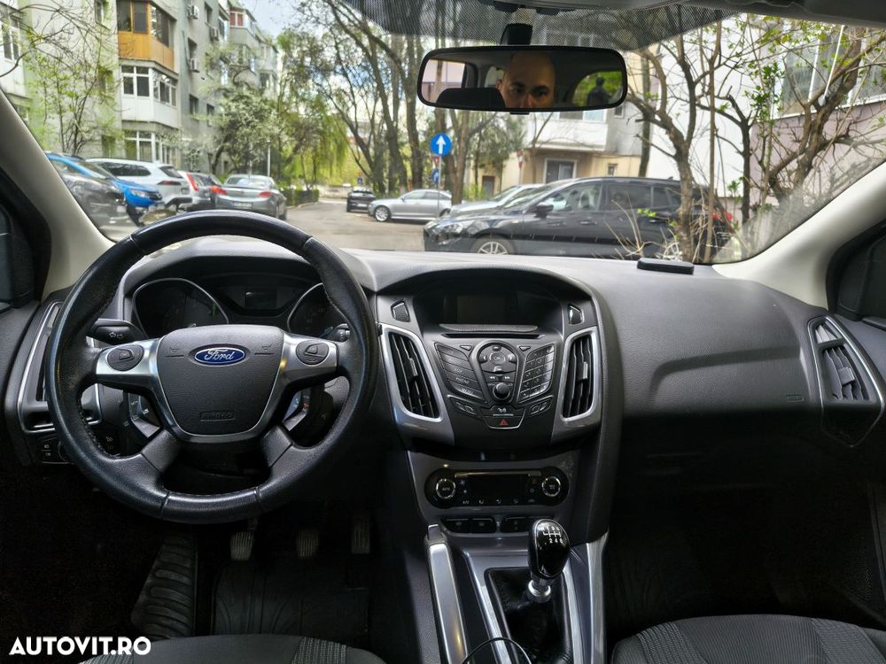 Ford Focus 2.0 TDCi DPF Titanium - 5