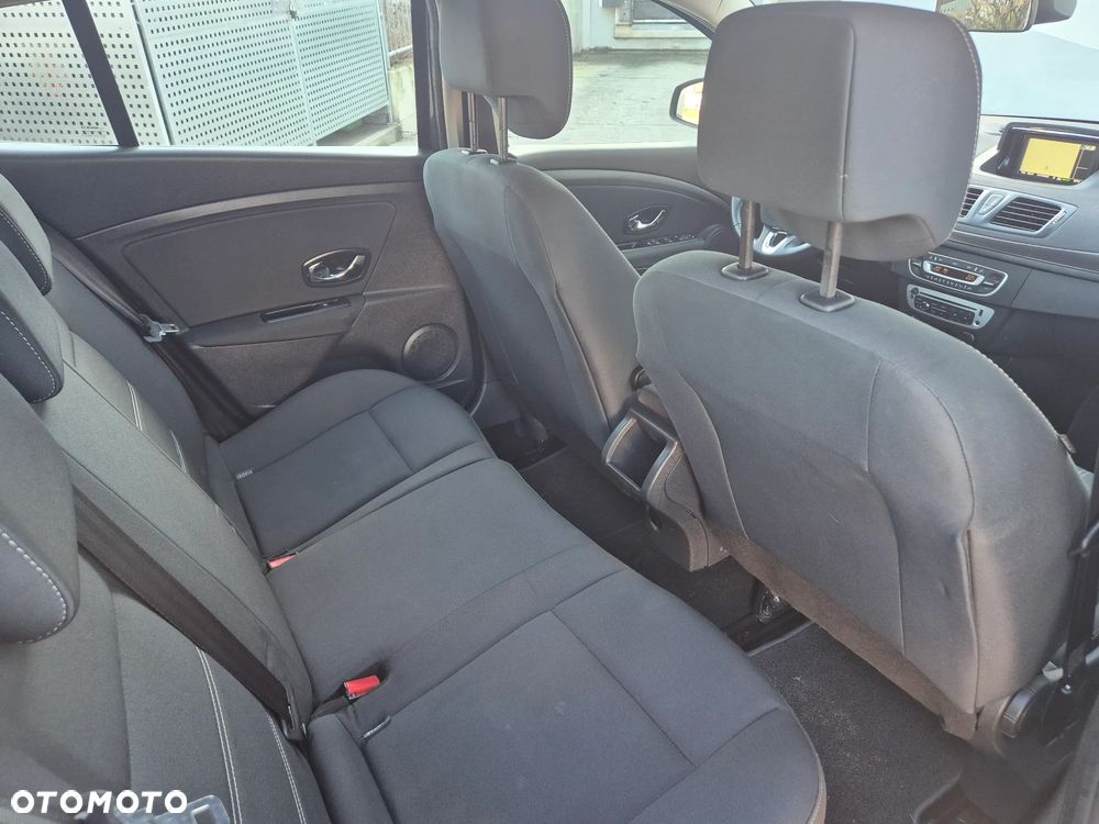 Renault Megane 1.6 16V 110 Paris - 18