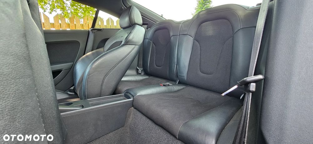 Audi TT Coupé 2.0 TDI Quattro - 6