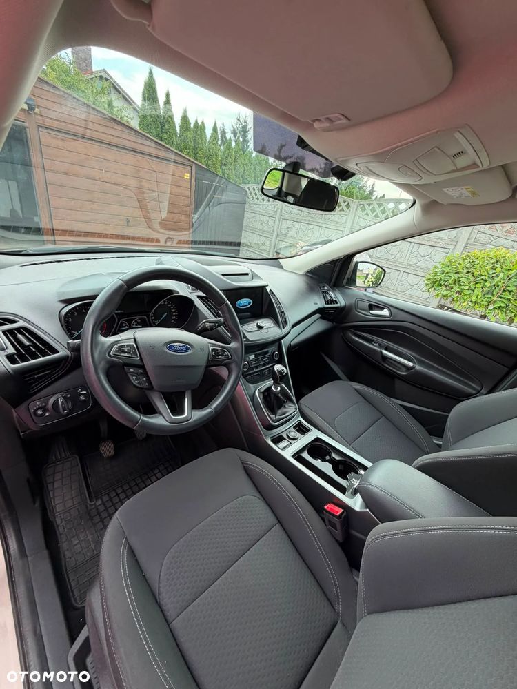 Ford Kuga 1.5 EcoBoost 2x4 SYNC - 9