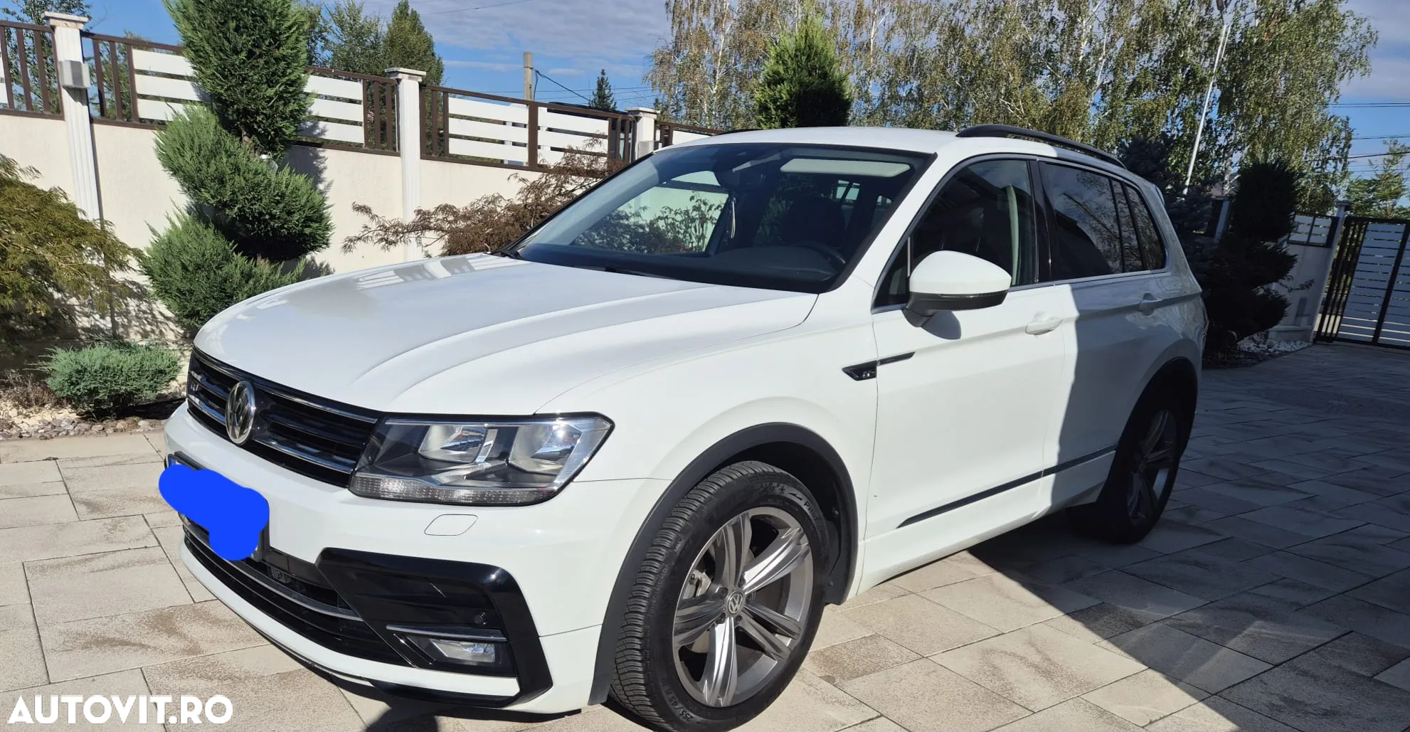 Volkswagen Tiguan - 10