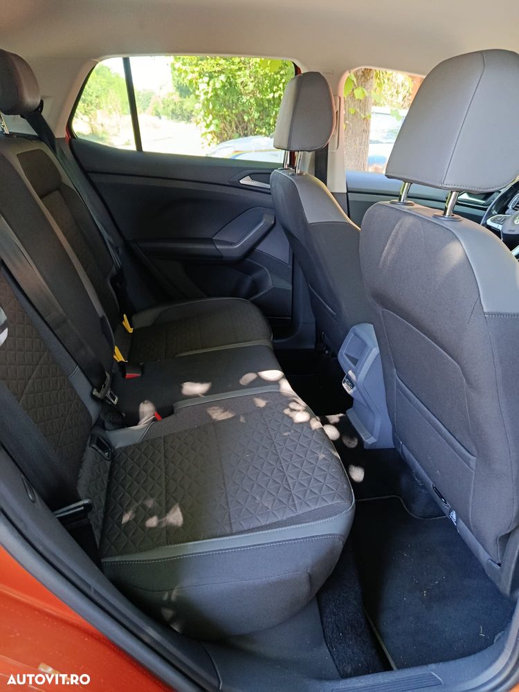 Volkswagen T-Cross - 9