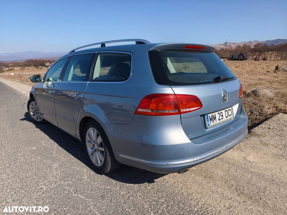 Volkswagen Passat 1.6 TDI BlueMotion Technology Comfortline - 8