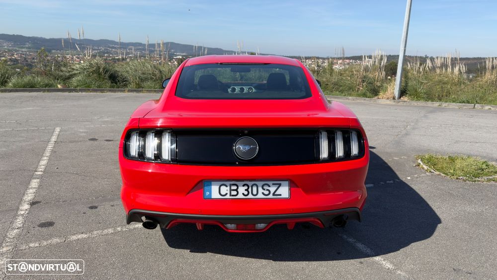 Ford Mustang 2.3 Eco Boost - 47