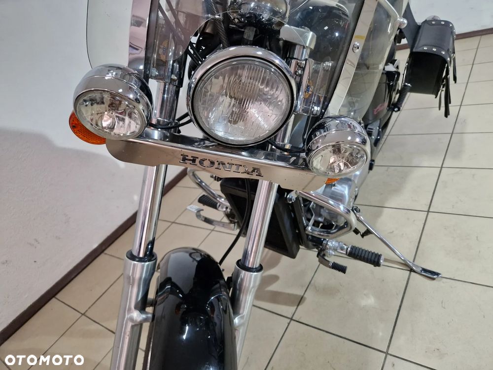Honda Shadow - 16