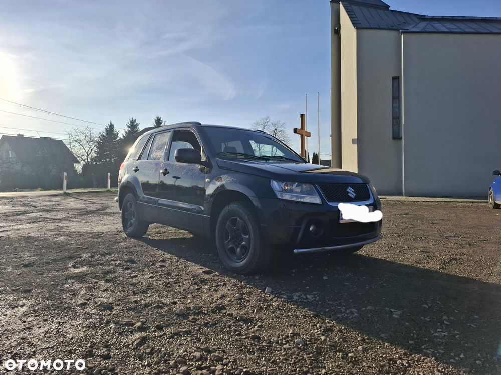 Suzuki Grand Vitara 2.0 De luxe - 3