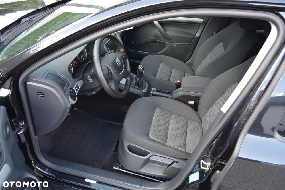 Skoda Octavia 1.6 TDI Premium Edition - 7