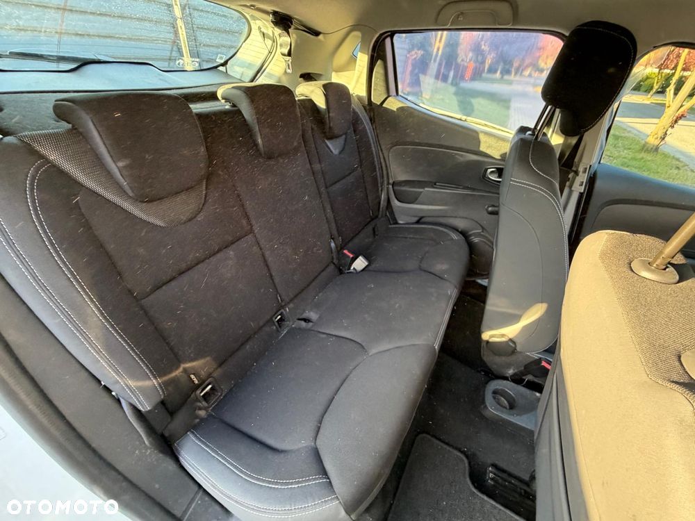 Renault Clio (Energy) TCe 90 Start & Stop INTENS - 13