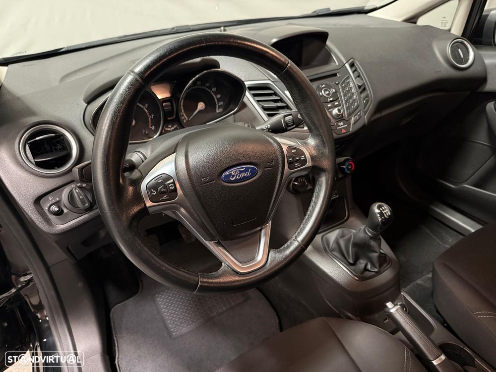 Ford Fiesta 1.0 Celebration - 7