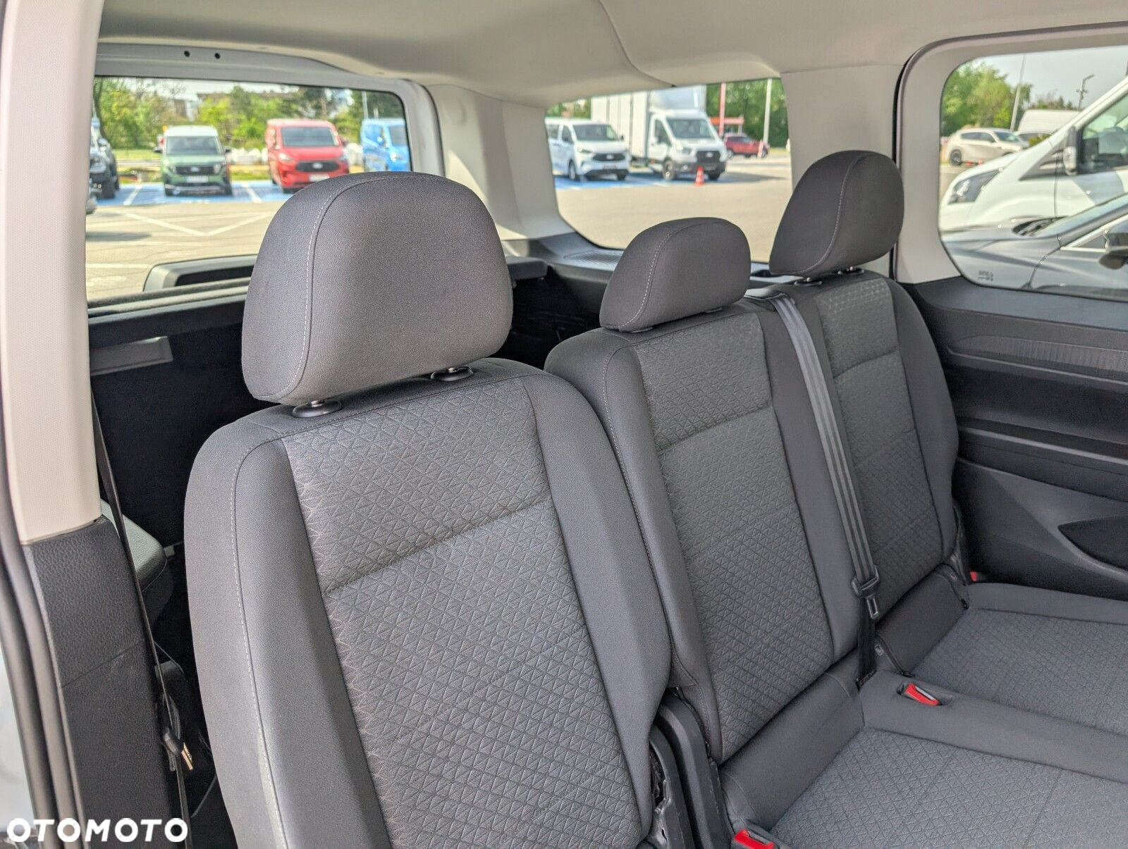 Ford Tourneo Connect 2.0 EcoBlue Titanium - 40