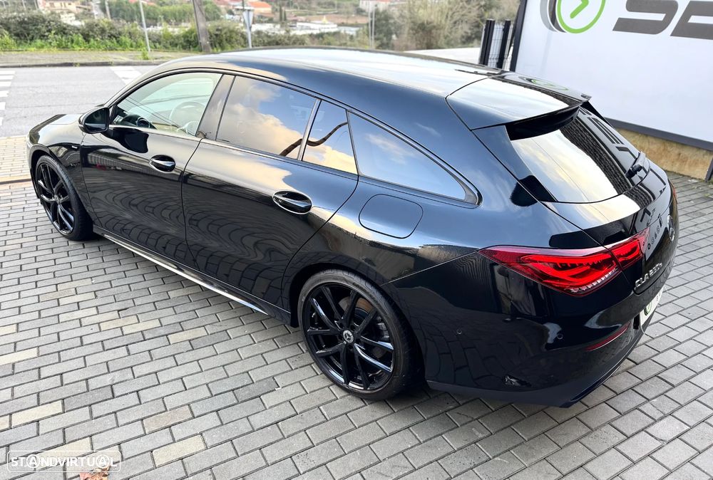 Mercedes-Benz CLA 250 e Shooting Brake AMG Line - 16