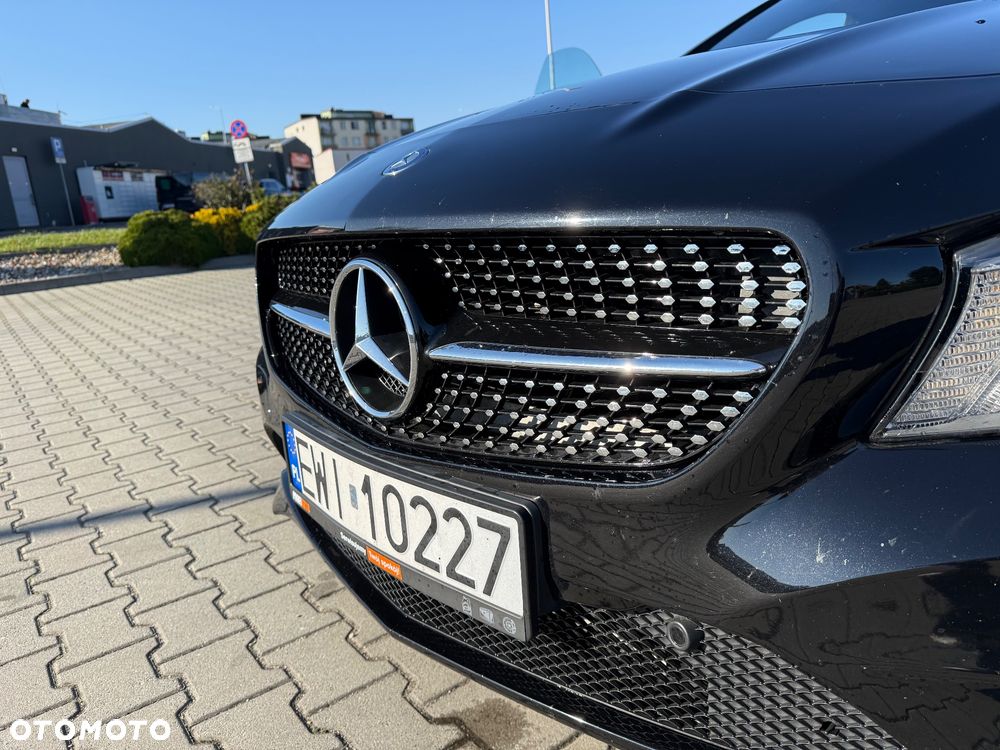 Mercedes-Benz CLA - 10