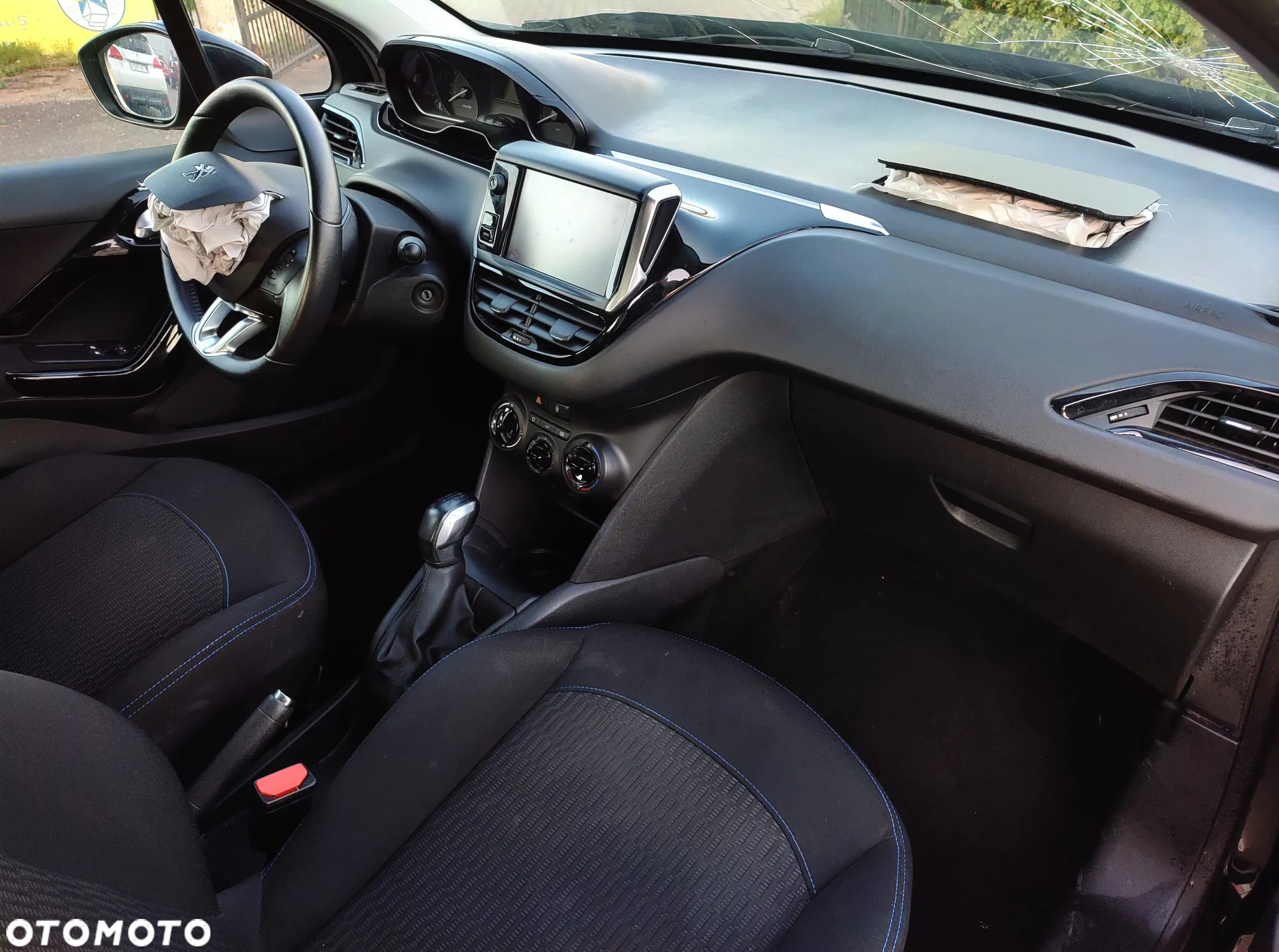 Peugeot 208 PureTech 82 Start & Stop Allure - 7