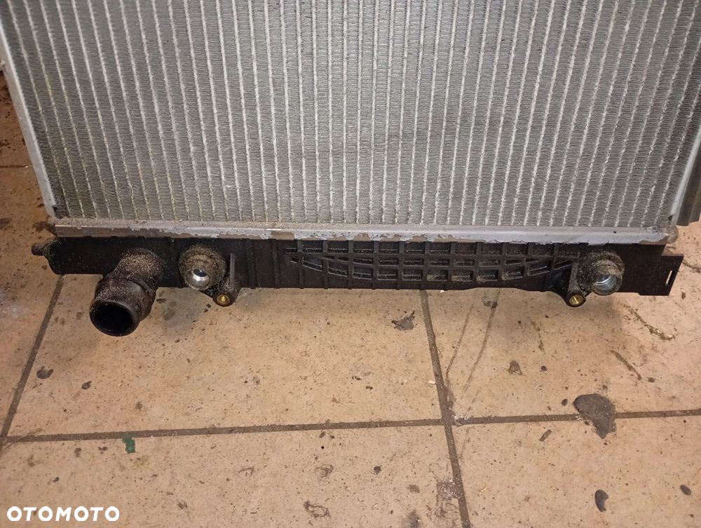 Audi A6 C5 2,5V6 org chlodnica automat - 4