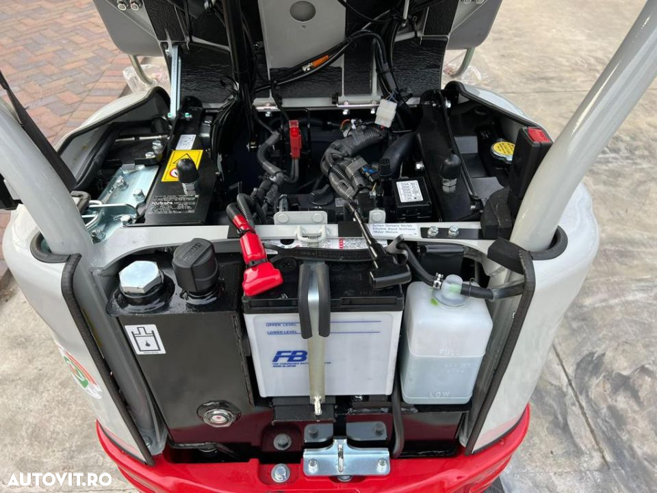 Takeuchi TB 210R - 7