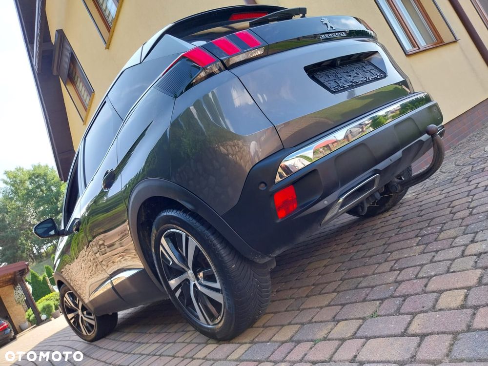 Peugeot 3008 1.2 PureTech GPF Allure S&S - 11