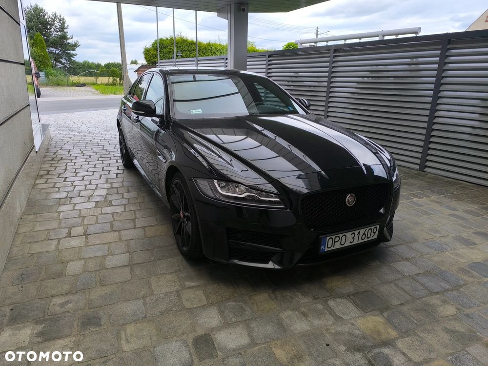 Jaguar XF - 1